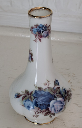 Royal albert bone china - albert,