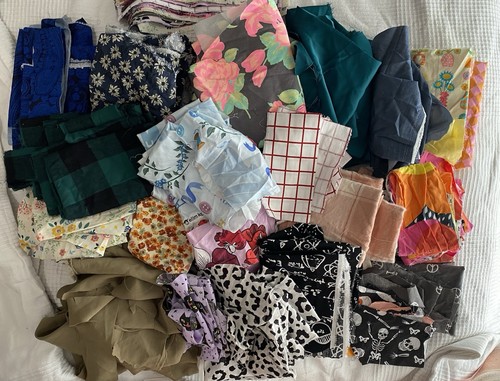 Fabric scraps bundle - scraps,