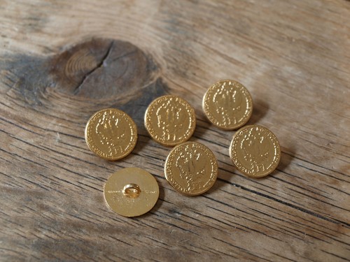 Unusual metal vintage - metal,