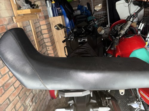 Kawasaki kle500 black seat - ,