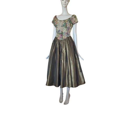 Laura ashely vintage 80s size - laura,