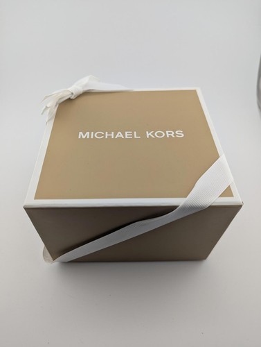 Michael kors empty gift box - kors,