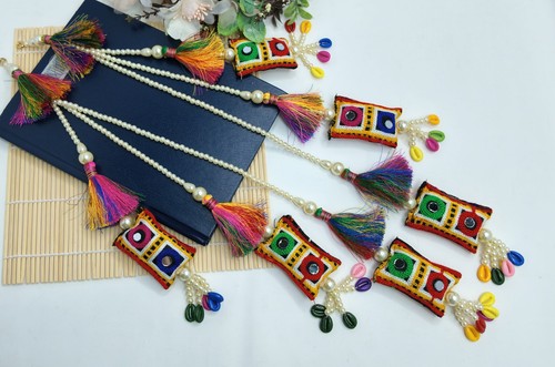 Indian latkan tassel pearl - indian,