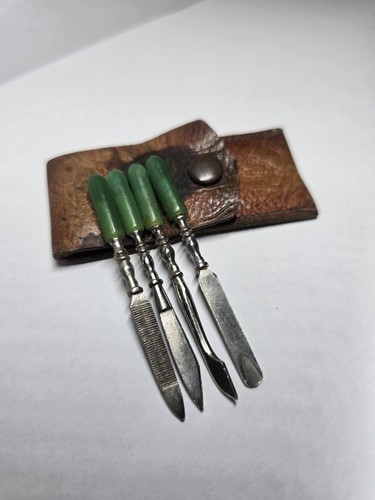 Vintage travel manicure set - manicure,