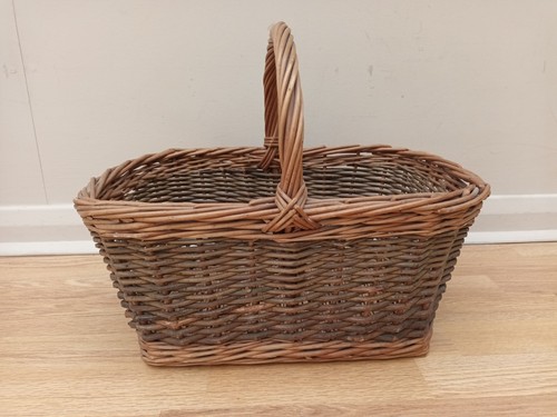 Vintage wicker shopping - wicker, basket