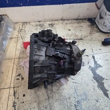 Gearbox  Vivaro 2.0 Cdti 6