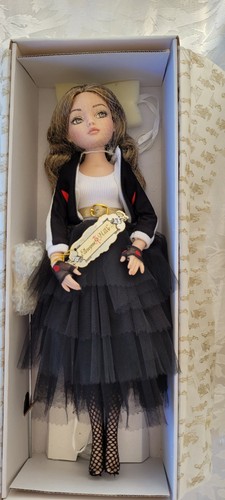 Lowyne wilde doll - -, invisible