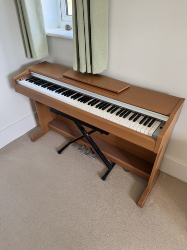 Yamaha ydp 131c digital piano - yamaha,