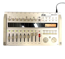ZOOM R16 Digital Recorder