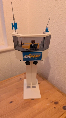 Playmobil airport control