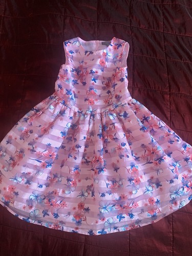 Girls clothes bundle years - bundle,