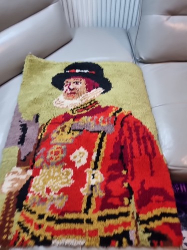 Vintage hand made wool - hand,