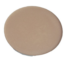 Dewy Glow 01 Iced Gold Jemma Kidd all over radiance creme pan 10 g