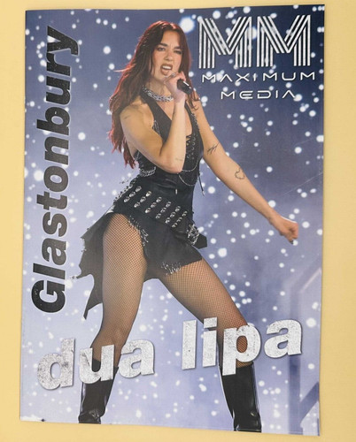 Dua lipa page - a4, 40