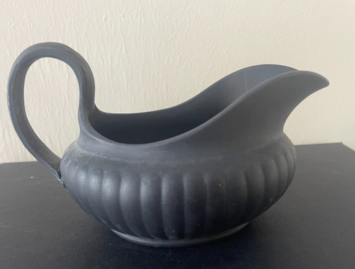 Antique wedgwood black - antique, basalt