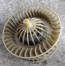 SPARES Mercedes W126 SE SEL