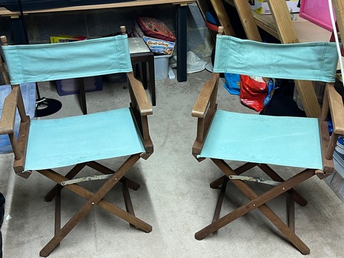 Hardwood folding directors - ,