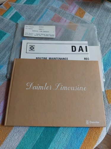 Daimler ds420 limousine 1974 - daimler,