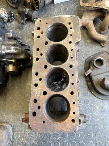 Classic mini metro - classic, engine