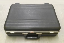 SKB ATTACHE FLIGHTCASE
