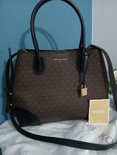 MICHAEL KORS Mercer Gallery