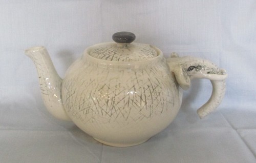 Collectable novelty teapot - novelty,