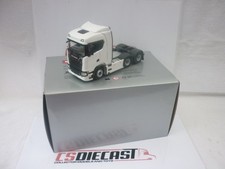 WSI Modern Truck 1:50th Heavy