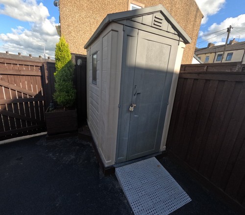 Shed keter 4 - 4, (plastic)