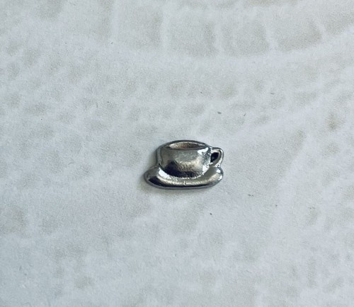 Silver coffee cup floating - silver,