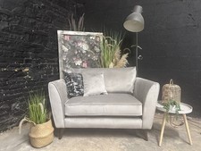Love seat snuggle chair - love,