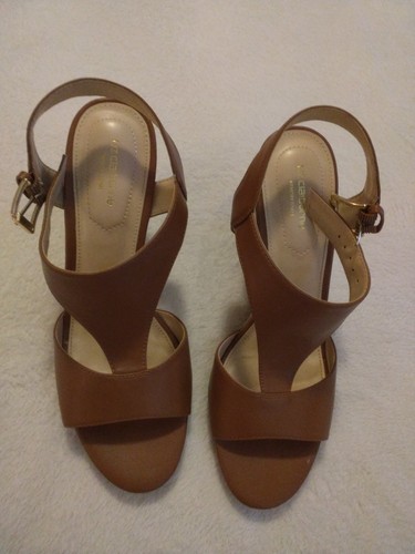 Liz claiborne brown wedge - liz,