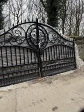 14ft Driveway Gates, Brand New
