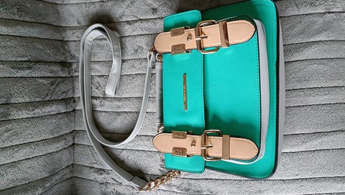 River island small - island,