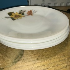 JAJ Pyrex Vintage Plates X5