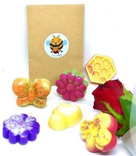 “Butterfly And Bee Collection” Wax Melt Bundle 6x10g Plus Flower Seeds
