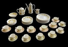 ROYAL TUSCAN SEASONS FINE BONE CHINA 54 PIECE DINNER/TEA/COFFEE SET BOX63