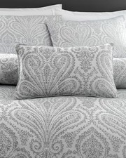 Jacquard Paisley Boudoir