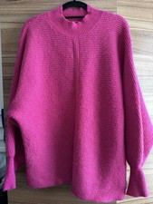 Hot Pink Oversized Chunky Knit