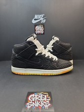 Size 9.5 - Nike SB Dunk Pro