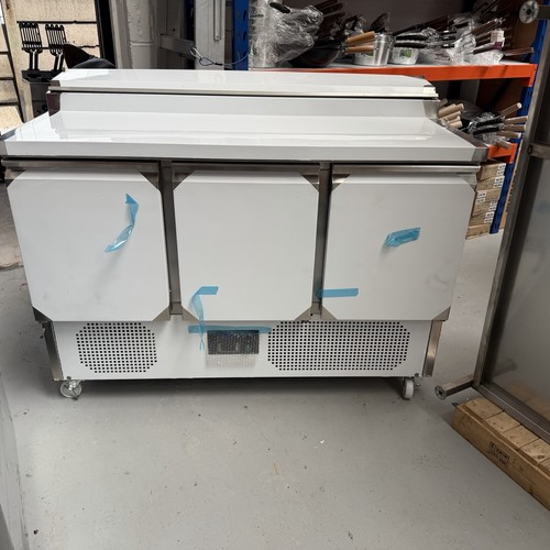 Prep fridge refrigerated - fridge,,