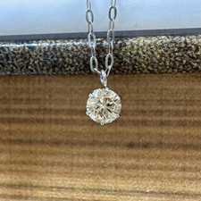 Platinum Necklace with pendant