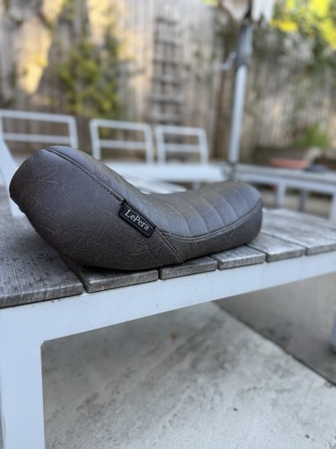 Pera bare bones - la, seat