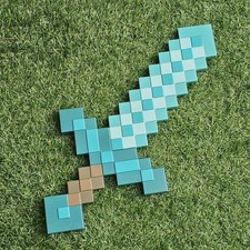 Minecraft Mojang 51cm / 20" Plastic Green Diamond Sword by Disguise Toys