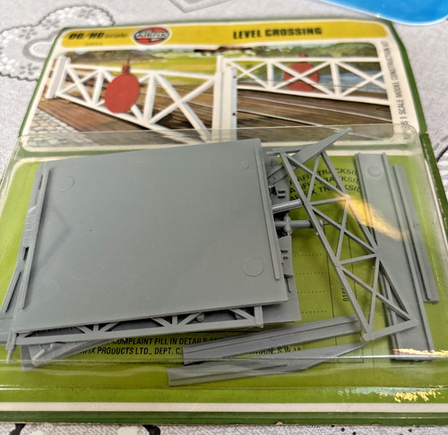 Level crossing gauge - ,