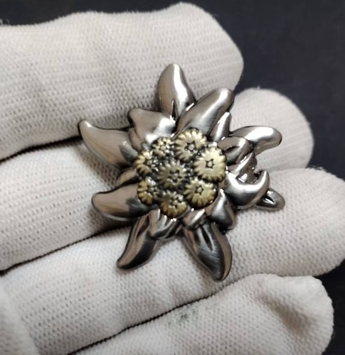 Mountain edelweiss hat badge - mountain,