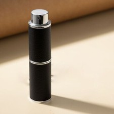 8 ml Refillable Perfume Atomizer High-end Leather Empty Spray Bottle  Travel