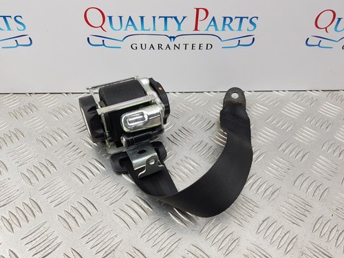 Toyota avensis seat - belt, rear