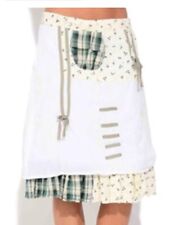 Ian Mosh Quirky Detailed