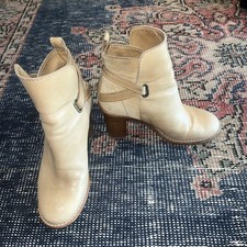 Acne Studios Cypress beige leather boots. - Size EU 38/UK5