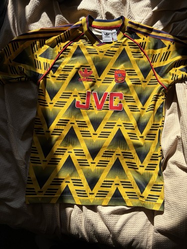 Genuine medium arsenal bruised - medium,